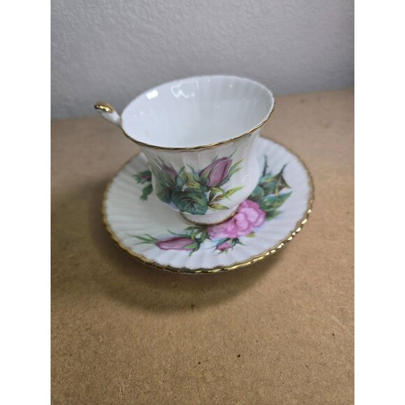 VTG Paragon Cup Saucer Made in England Pink Roses NOTE: Handle on Cup is Broken - Picture 7 of 8